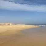 Welooveyou Parrots דירה